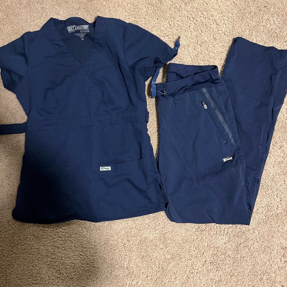 Greys anatomy scrub set